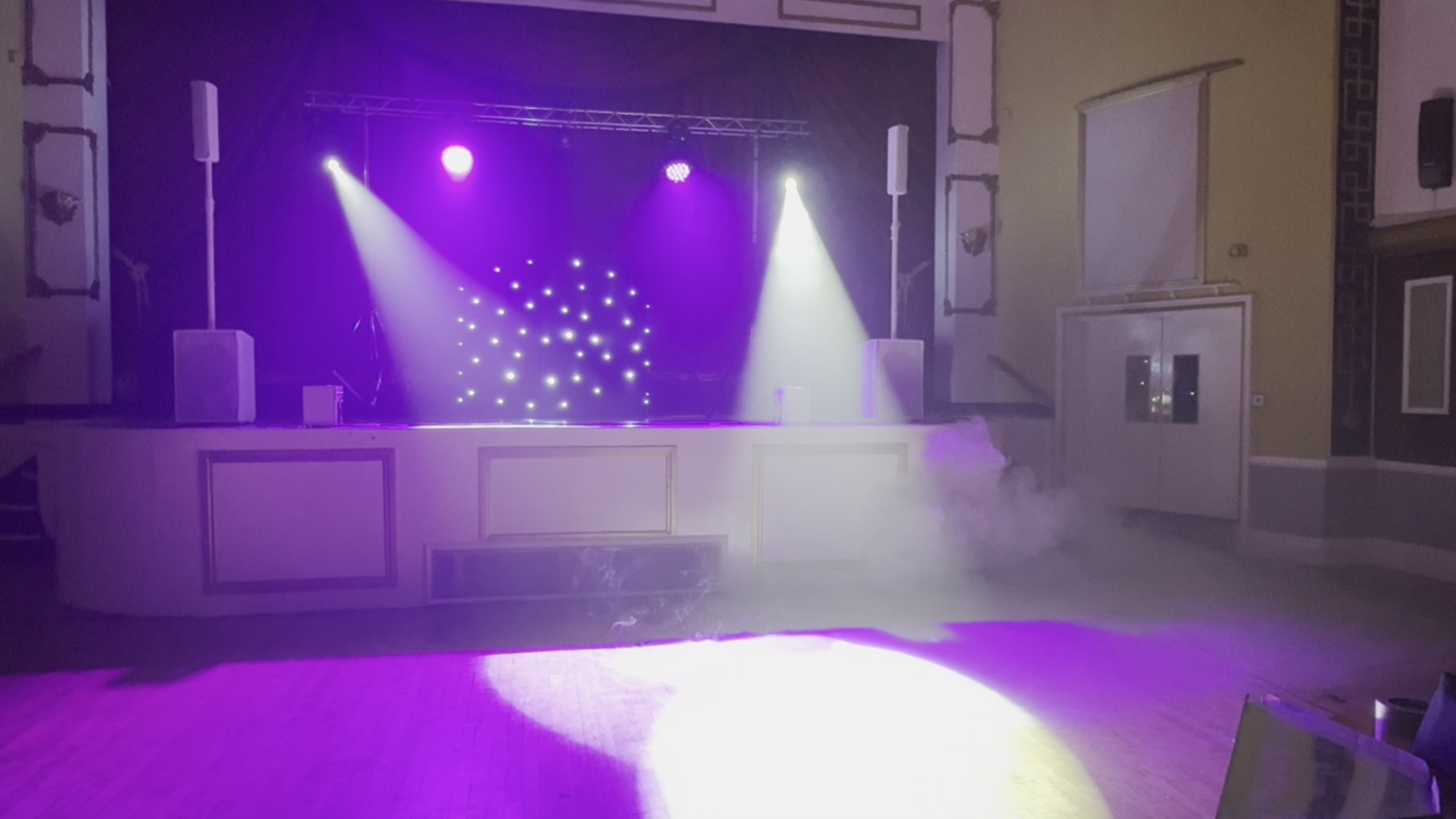 Line array PA system hire — Reay Events